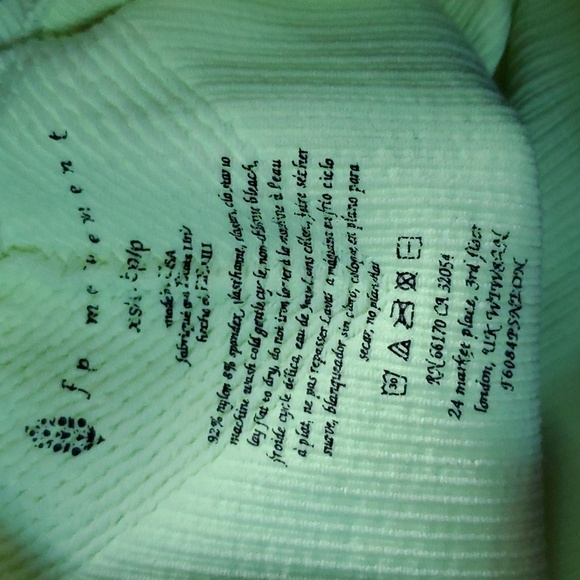 Free People Prajna movement + SculptKnit by fabletics short bundle - Picture 4 of 9